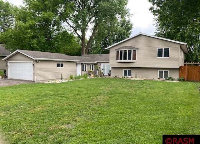 Property at 1725 Colette Dr, North Mankato, MN 56003, 5 beds, 3 baths