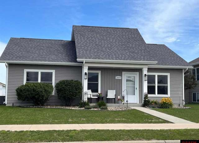 Property at 2004 Essler Dr. Dr, St. Peter, MN 56082, 2 beds, 2 baths