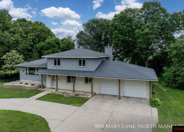 Property at 1810 Mary Ln, North Mankato, MN 56001, 4 beds, 2.5 baths