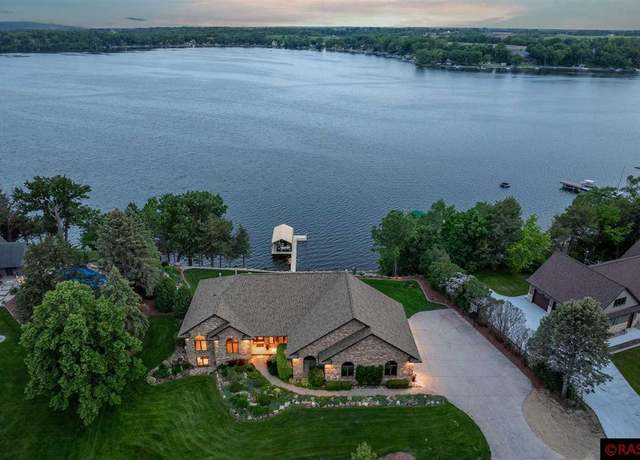 Property at 6216 Shamrock Drive Dr, Madison Lake, MN 56063, 3 beds, 3.5 baths