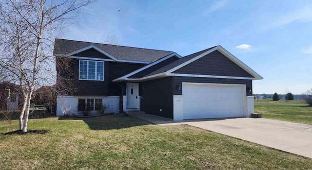 Photo of 1004 Lakeview Rd, Lake Crystal, MN 56065