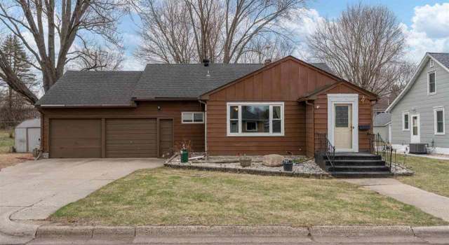 Photo of 313 W 11th St, Mankato, MN 56001