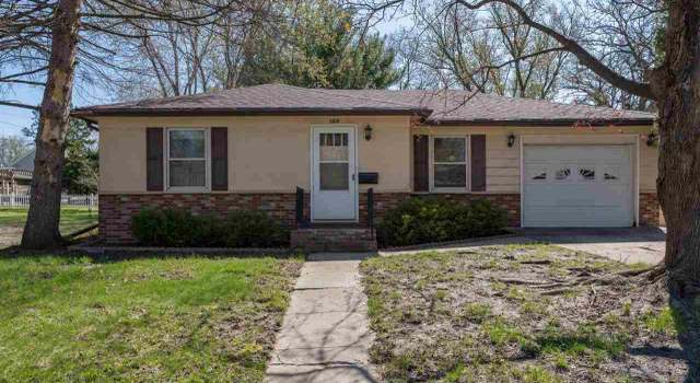 Photo of 104 Westwood Dr, Mankato, MN 56001