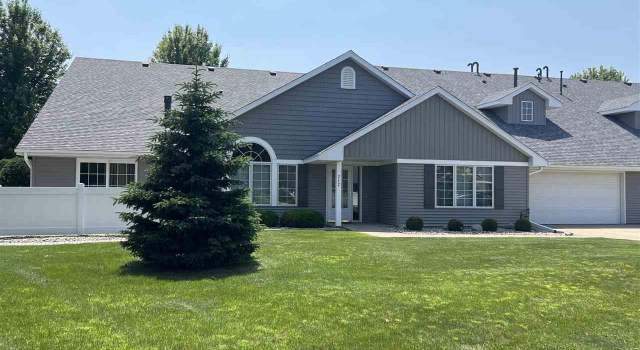 Photo of 712 Grayhawk Cir, Mankato, MN 56001