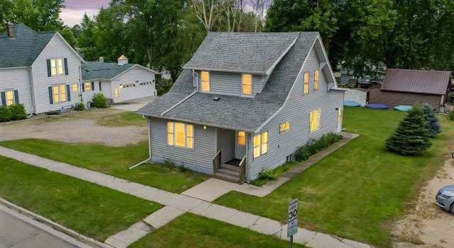 Photo of 410 S Main St, Blue Earth, MN 56013