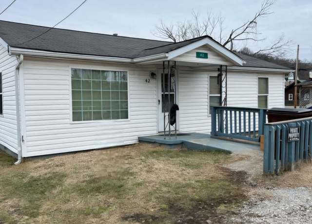 Property at 42 Church St, Coalton, OH 45621, 3 beds, 1 bath