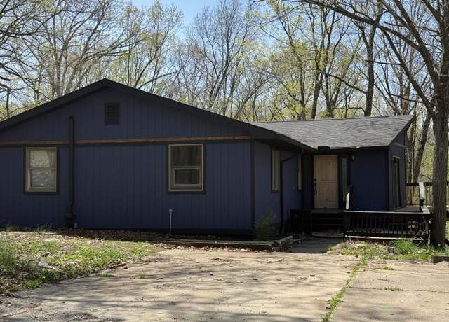 Property at 65 High Point Dr, Marietta, OH 45750, 4 beds, 2.5 baths