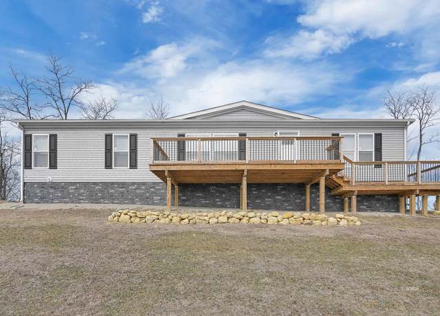 Property at 5964 Mountville Rd, Glouster, OH 45732, 3 beds, 2 baths