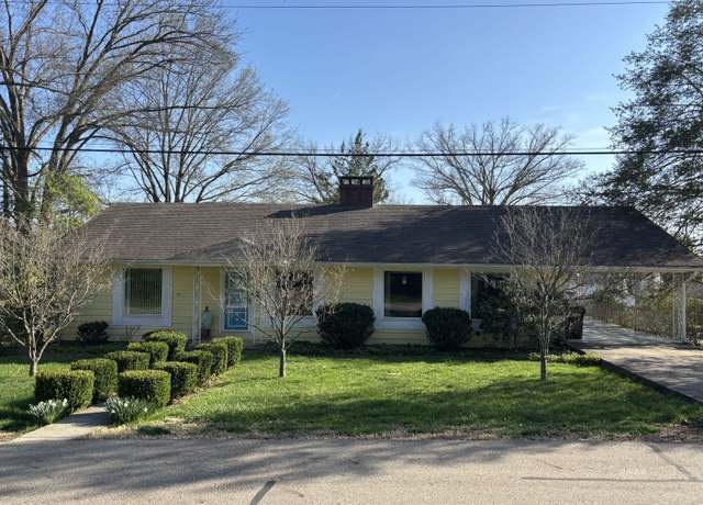 Property at 5 Hillcrest Dr, Athens, OH 45701, 3 beds, 2 baths
