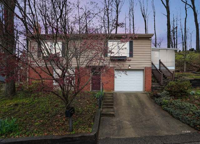 Property at 6 Briarwood Dr, Athens, OH 45701, 3 beds, 2 baths