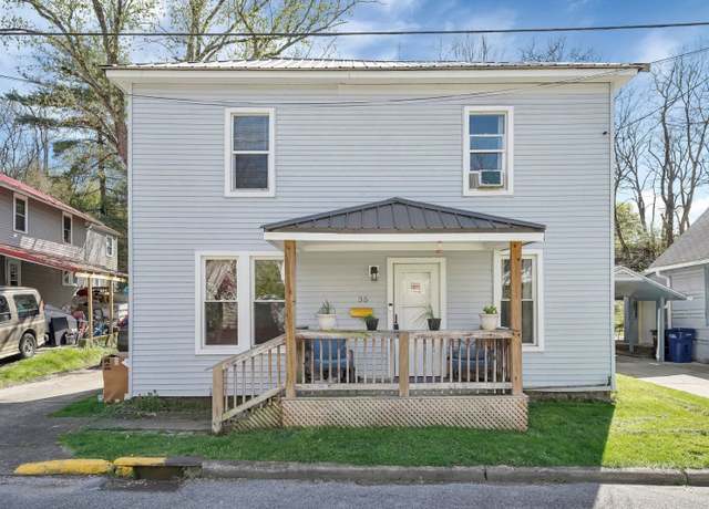 Property at 35 Brown Ave, Athens, OH 45701, 3 beds, 1.5 baths