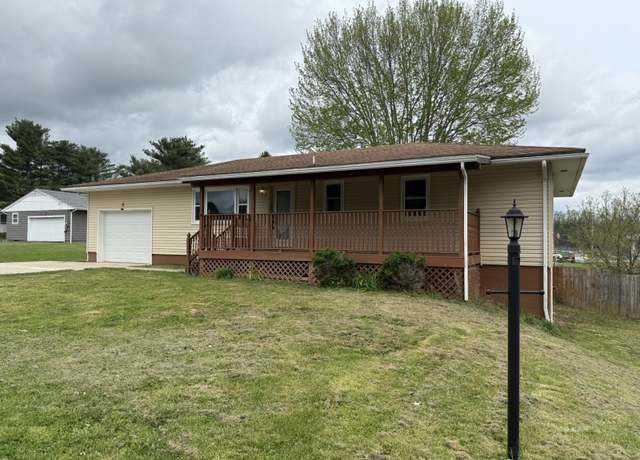 Property at 4 Mound St, The Plains, OH 45780, 4 beds, 2.5 baths