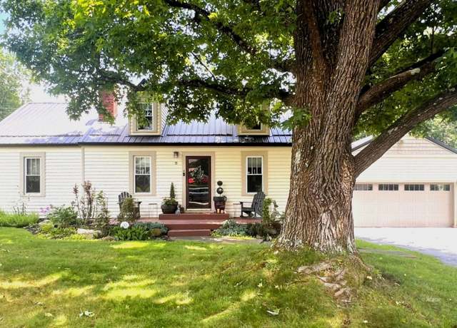 Property at 37 Euclid Dr, Athens, OH 45701, 4 beds, 2.5 baths