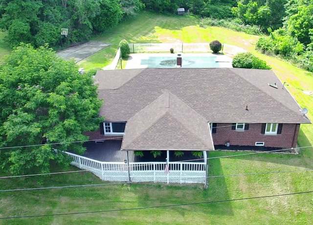 Property at 47 Holcomb Hill Rd, Gallipolis, OH 45631, 5 beds, 3 baths