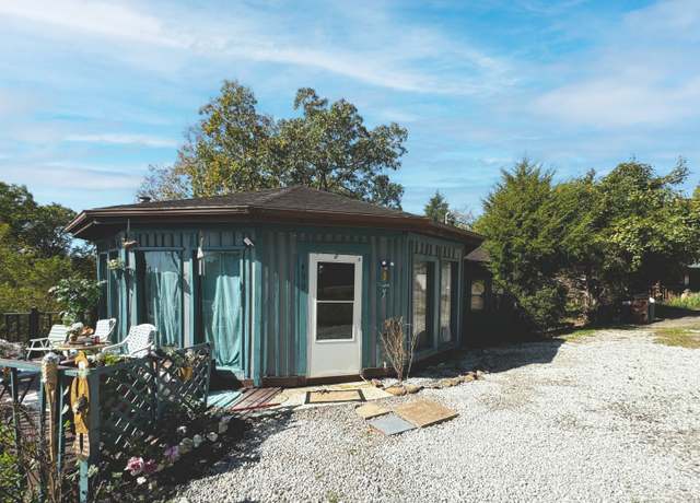 Property at 499 Solar Drive Dr, Gallipolis, OH 45631, 3 beds, 2 baths