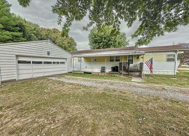 Property at 54 Clinton St, The Plains, OH 45780, 3 beds, 2 baths