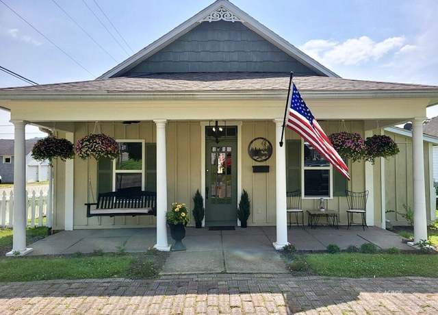 Property at 953 Walnut St, Nelsonville, OH 45764, 3 beds, 2 baths
