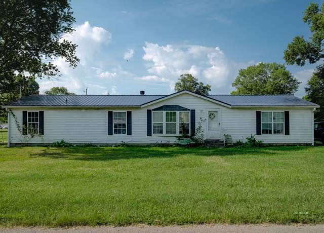 Property at 135 Payne Rd, Bidwell, OH 45614, 3 beds, 2 baths