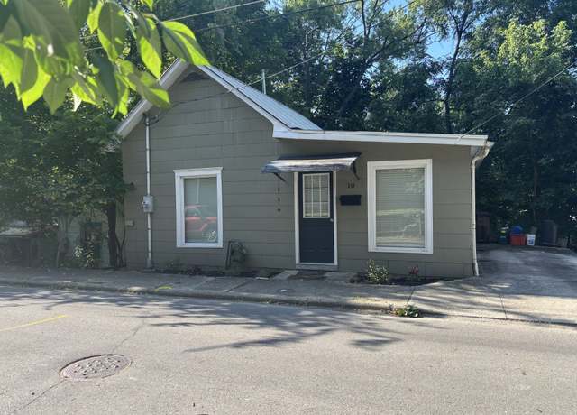 Property at 10 First St, Athens, OH 45701, 2 beds, 1 bath