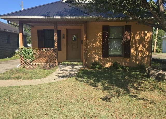 Property at 722 4th Avenue Ave, Gallipolis, OH 45631, 3 beds, 2 baths