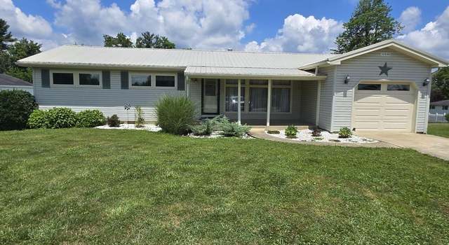 Photo of 10888 Walnut St, Glouster, OH 45732