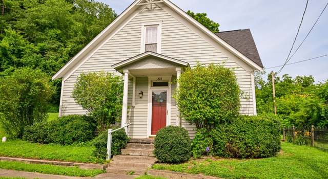 Photo of 302 Fort St, Nelsonville, OH 45764