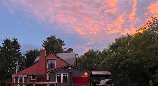 Photo of 53 High St, Jacksonville, OH 45740
