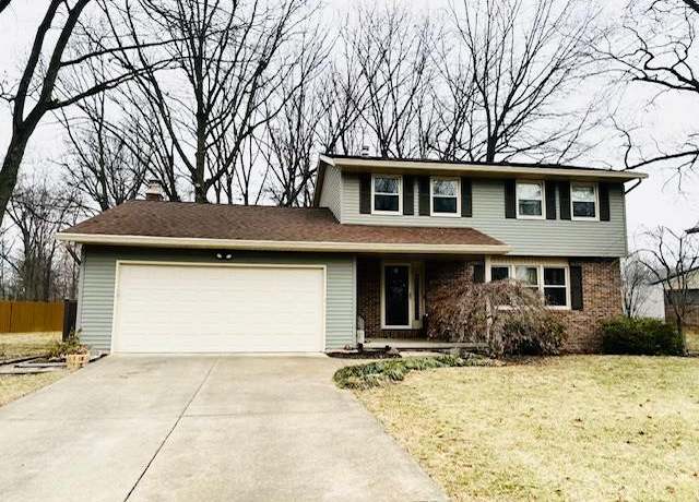 Property at 1233 Columbus Circle North Cir, Ashland, OH 44805, 4 beds, 2.5 baths