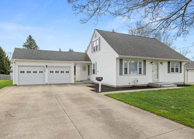 Property at 348 Sabo Dr, Mansfield, OH 44905, 4 beds, 1.5 baths