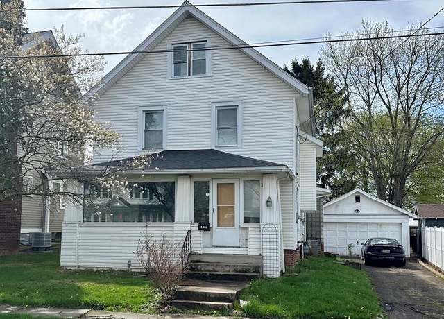 Property at 806 Wick Ave, Ashland, OH 44805, 3 beds, 2 baths