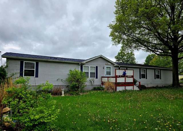 Property at 121 Harold Dr, Ashland, OH 44805, 4 beds, 2 baths