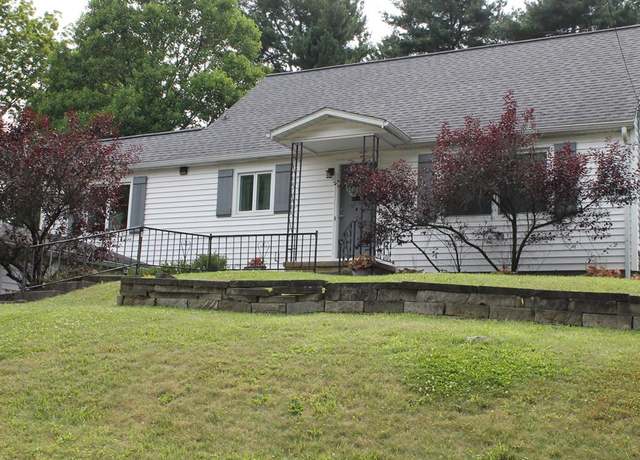 Property at 834 Northwestern Ave, Wooster, OH 44691, 3 beds, 2 baths