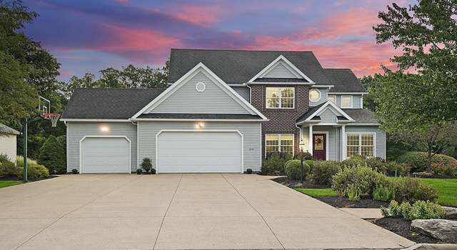 Photo of 2721 Ashwood Ct, Ashland, OH 44805
