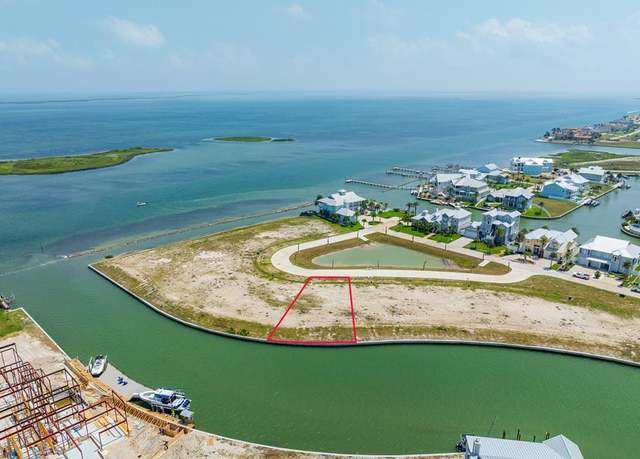 Property at 1014 North Isle Dr, Rockport, TX 78382