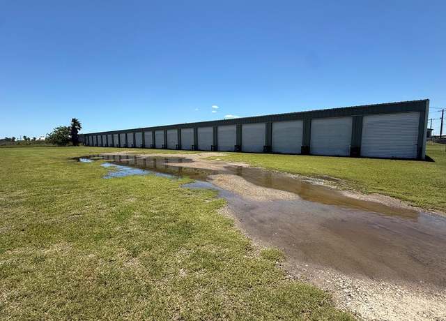 Property at 48 Lido Dr, Rockport, TX 78382