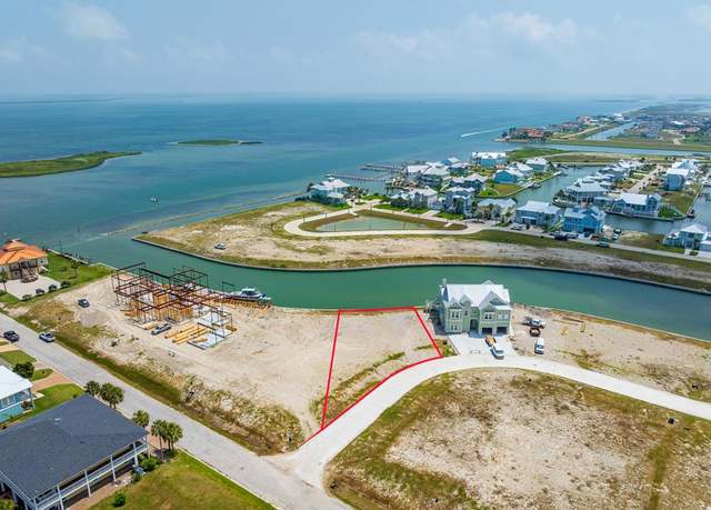 Property at 1005 Saint Kitts Dr, Rockport, TX 78382