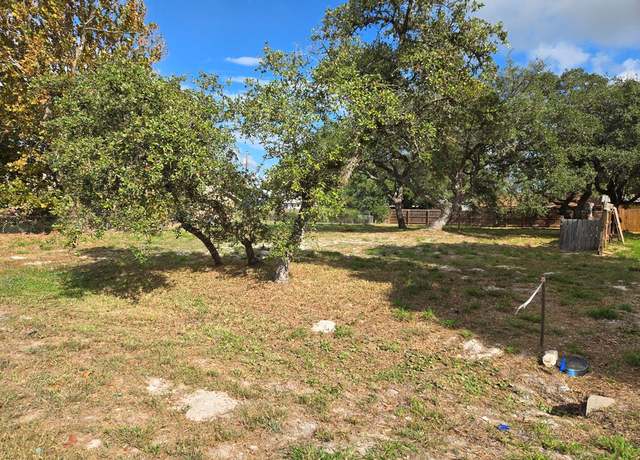 Property at 808 Warbler Ln, Rockport, TX 78382