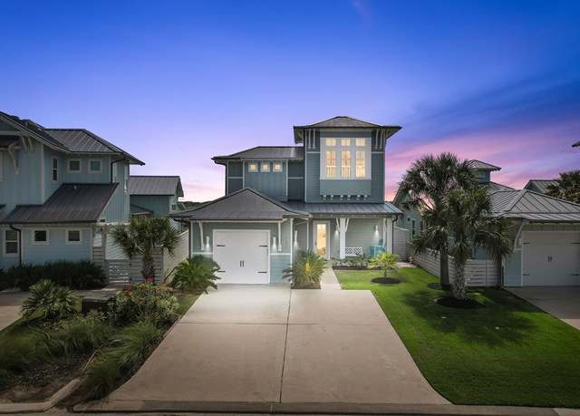 Property at 131 Reserve Ln, Rockport, TX 78382, 3 beds, 2.5 baths