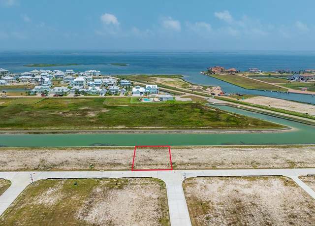Property at 3001 Punta Mita Dr, Rockport, TX 78382