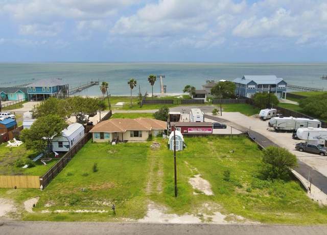Property at 16 Copano Ridge Rd, Rockport, TX 78382, 2 beds, 1 bath
