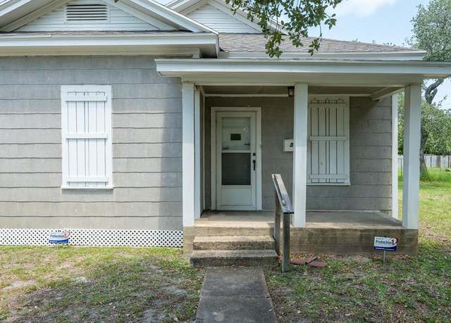 Property at 528 S Mccampbell St, Aransas Pass, TX 78336, 3 beds, 2 baths
