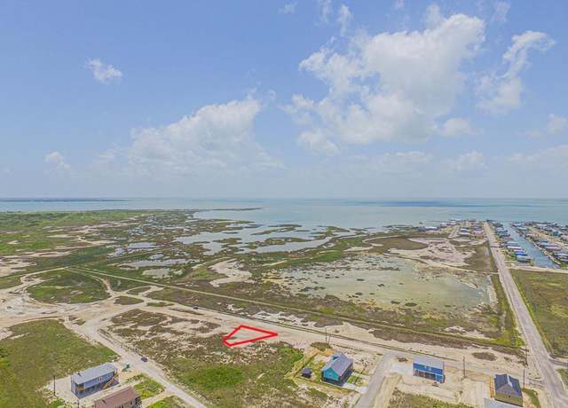 Property at 63 Bayview Loop, Rockport, TX 78382