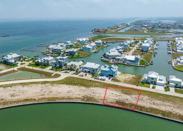 Property at 1030 North Isle Dr, Rockport, TX 78382