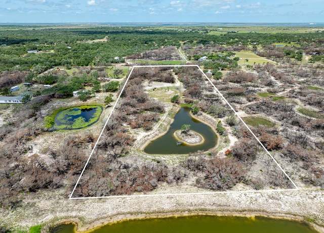 Property at 141 Kluge Trl, Rockport, TX 78382