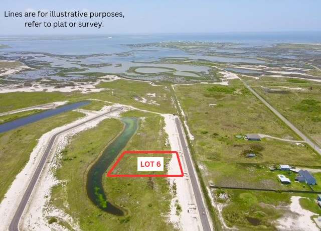 Property at 321 Sullinger Ln, Rockport, TX 78382