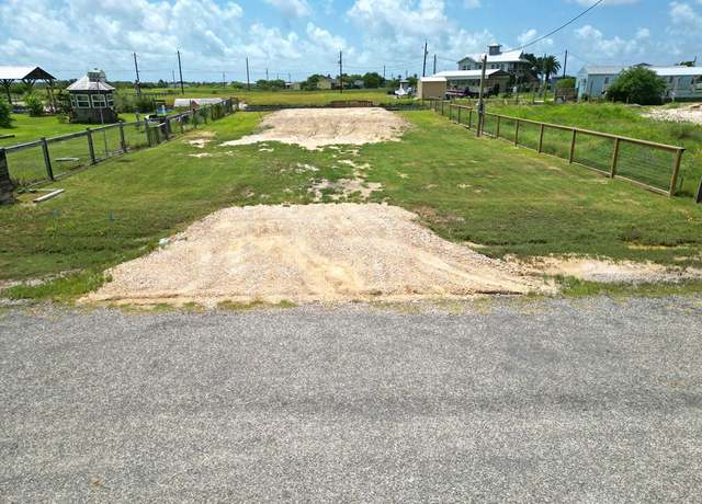 Property at 110 Canvas Back Ln, Rockport, TX 78382