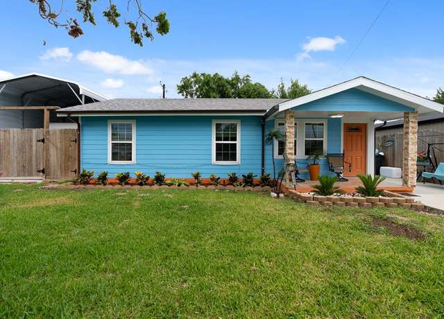 Property at 2774 Dallas Ave, Ingleside, TX 78362, 4 beds, 2 baths