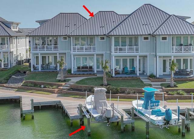Property at 292 Reserve LN #302, Rockport, TX 78382, 2 beds, 2.5 baths