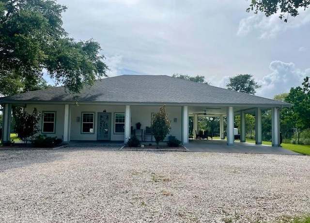 Property at 705 Monkey Rd, Rockport, TX 78382, 2 beds, 2 baths