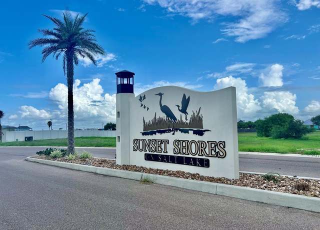 Property at 138 Tiki Dr, Rockport, TX 78382
